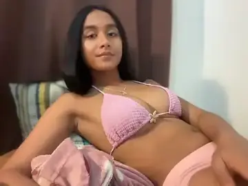 Stripchat Free Live Porn of Ur_ts_morenaxx