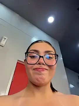 Stripchat Best Webcam of zui_lu