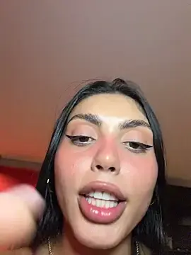 Stripchat Sex Cam of zui_lu