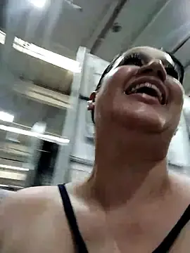 Stripchat Live Porn of keilymadam