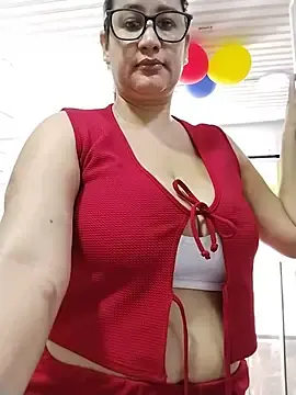 Stripchat Free Live Porn of keilymadam