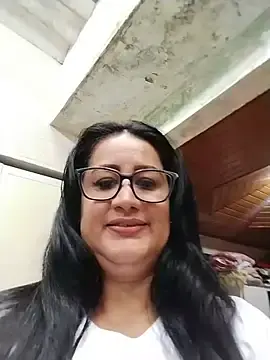 Stripchat Live Porn of keilymadam