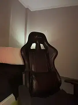 Stripchat Free Live Porn of MisFrekcles_