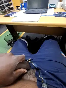 Stripchat Watch Live Sex Cams of Patrickksa
