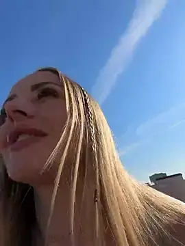 Stripchat Free Live Porn of EmaSalis