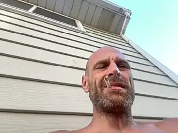 Stripchat Free Live Porn of mechanicmark
