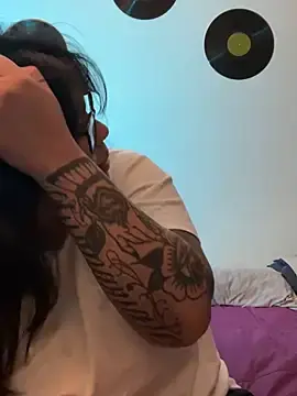 Stripchat Free Live Porn of miacanela_xo