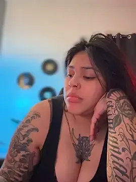 Stripchat Live Sex of miacanela_xo