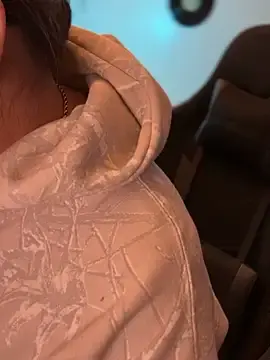 Stripchat Free Porn Cam of miacanela_xo