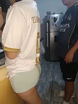Stripchat Free Live Porn of kingofqueenxxx