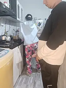 Stripchat Watch Live Sex Cams of kingofqueenxxx