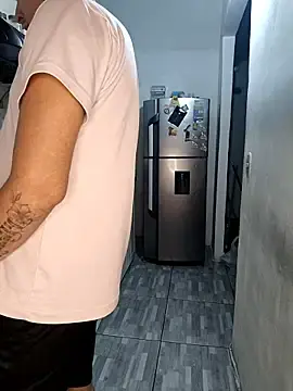 Stripchat Sex Chat of kingofqueenxxx