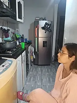Stripchat Watch Live Sex Cams of kingofqueenxxx