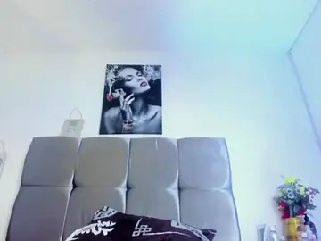 Stripchat Live Porn of Karol_wish