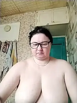 Stripchat Watch Live Sex Cams of Holly-69
