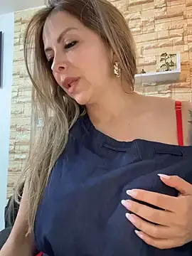 Stripchat Sex Chat of _Abril-Office1