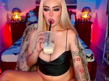 Stripchat Nude Webcam of _QueenGoddess_