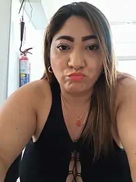 Stripchat Adult Webcam of kendra_fire