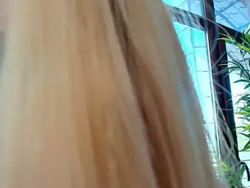 Stripchat Free Porn Cam of AlicePirs
