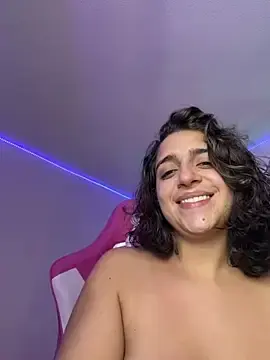 Stripchat Live Sex of Aliciia777