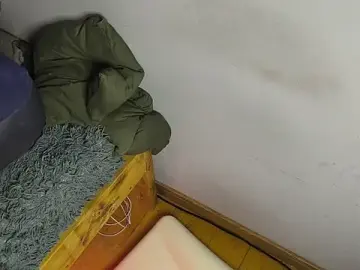 Stripchat Live Sex of SubWifeNadia