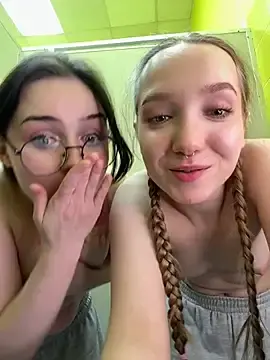 Stripchat Sex Cam of bambi_lu