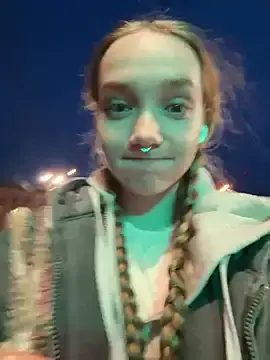 Stripchat Free Porn Cam of bambi_lu