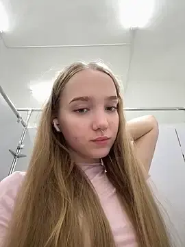Stripchat Free Porn Cam of bambi_lu