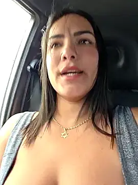 Stripchat Live Sex of camiysebas21
