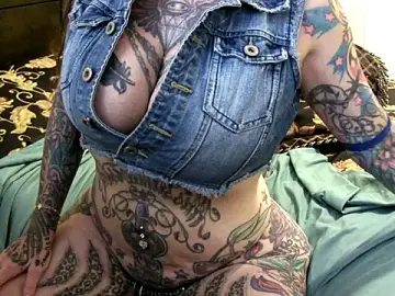 Stripchat Free Porn Cam of pamelagunns