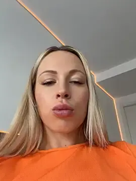 Stripchat Private Sex Chat of streetdoll