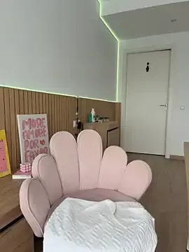 Stripchat Watch Live Sex Cams of streetdoll