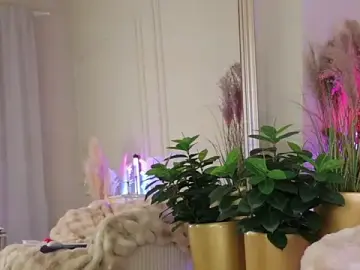 Stripchat Free Live Porn of Anais_Bloom