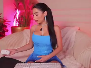 Stripchat Watch Live Sex Cams of Anais_Bloom