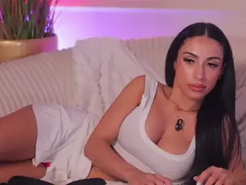 Stripchat Sex Cam of Anais_Bloom