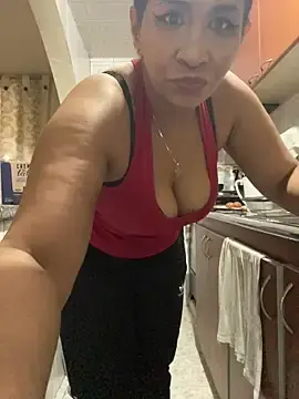 Stripchat Sex Chat of Carola-Ross