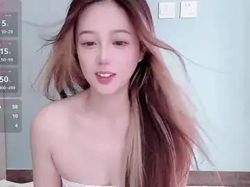 Stripchat Best Webcam of Eden-top
