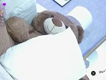 Stripchat Free Porn Cam of eva_cuper