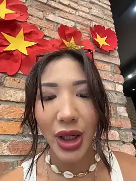 Stripchat Live Sex Cam of lean_lie8