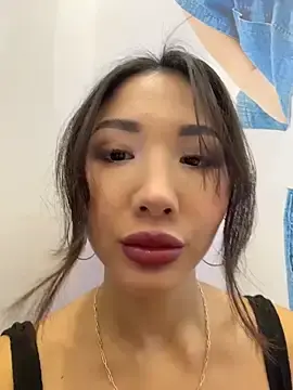 Stripchat Free Live Porn of lean_lie8
