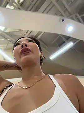 Stripchat Live Sex Cam of lean_lie8