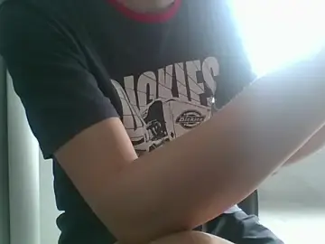 Stripchat Watch Live Sex Cams of nole_china7