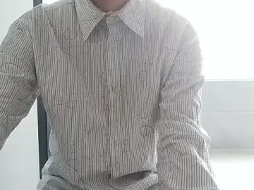 Stripchat Sex Cam of nole_china7