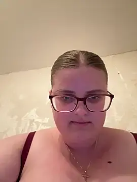 Stripchat Watch Live Sex Cams of CurvyPaar2