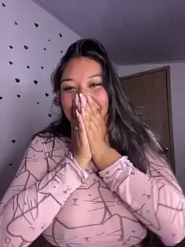 Stripchat Live Sex Cam of SharaRous