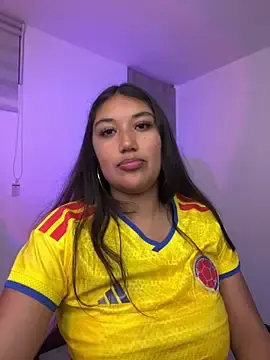Stripchat Adult Webcam of SharaRous