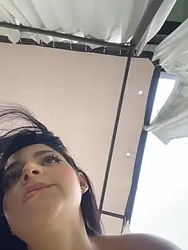 Stripchat Sex Cam of ArieliciousXXX