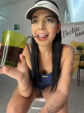 Stripchat Sex Chat of ArieliciousXXX