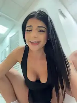 Stripchat Adult Webcams of ArieliciousXXX