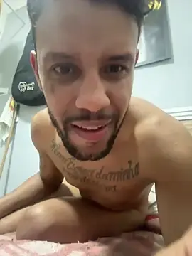 Stripchat Best live sex cam show of Novinhofalcon